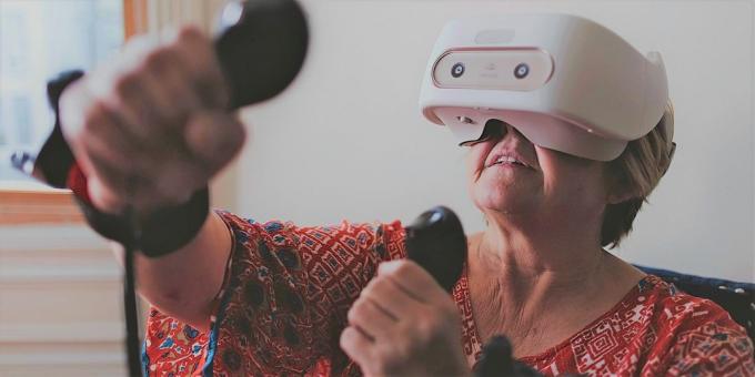 Historia de las invenciones: casco de realidad virtual
