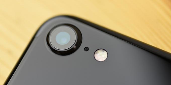 Cómo comprobar el iPhone: No debe haber condensación, urdimbres y arañazos