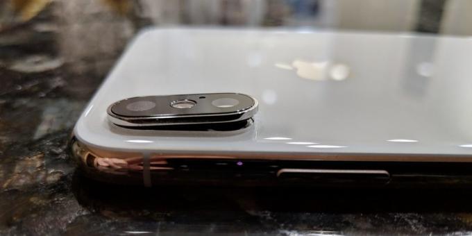 frágil cristal cámara del iPhone XS Max: módulo se mueve lejos del cuerpo
