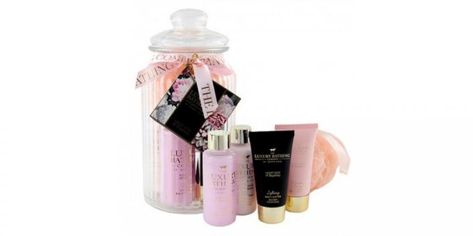 kits de maquillaje incluyen un kit de spa con aroma de la rosa aterciopelada y frambuesa