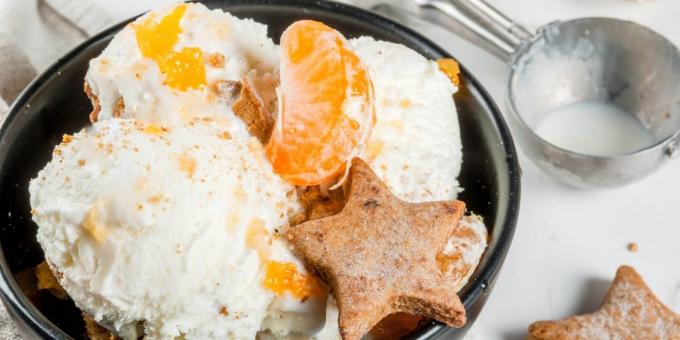 helado de mandarina con crema agria y la leche condensada