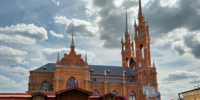 Qué ver en Samara: iglesia polaca