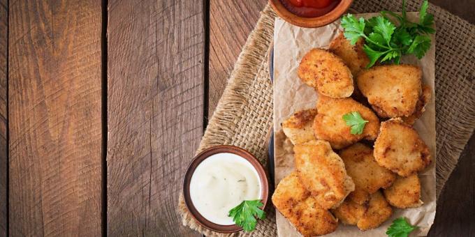 nuggets de pollo con almendras