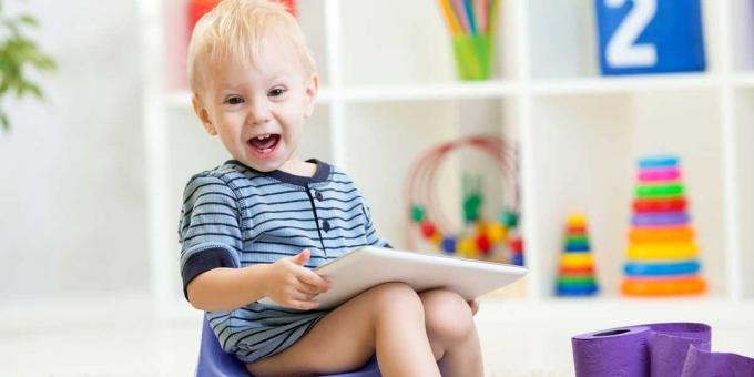 Cómo enseñar a un niño a la olla: Juguete higiénico cabeza o un libro