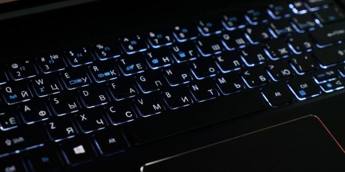 Acer Swift 7: El teclado retroiluminado