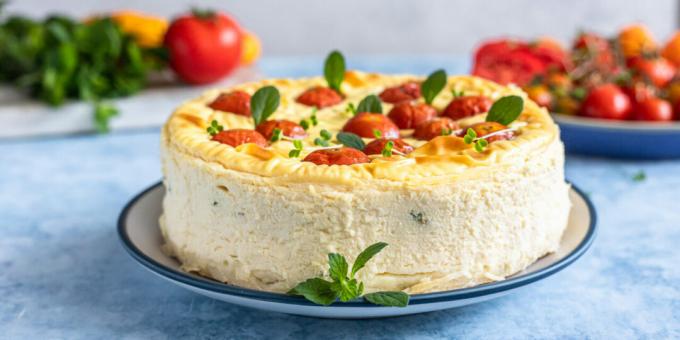 Merienda tarta de queso con tomates