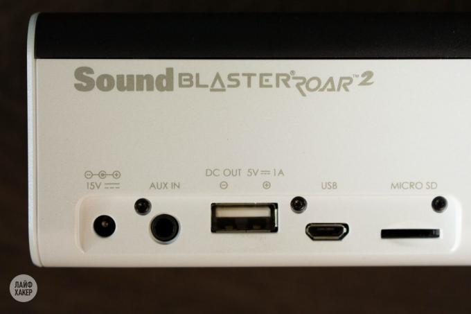 Creative Sound Blaster rugido 2: Conectores