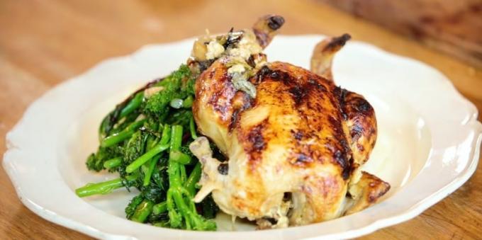 Recetas de pollo en el horno: pollo entero en la leche de Jamie Oliver