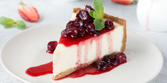 tarta de queso con cerezas