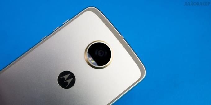 Moto Z2 Jugar: Cámara