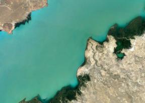 Imágenes de satélite de la Tierra en Google Earth y Google Maps se han vuelto mucho más clara
