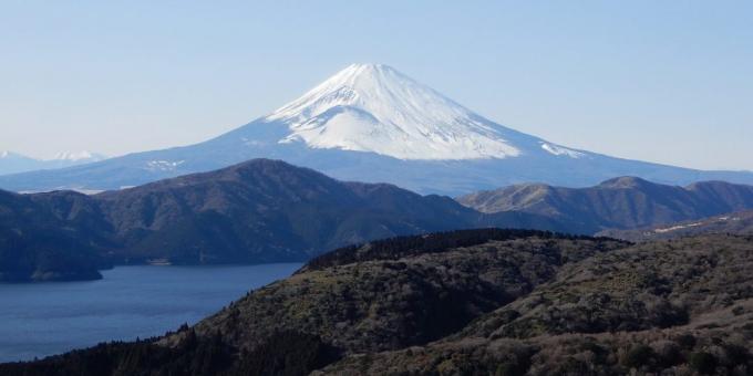 territorio asiático atrae a los turistas a sabiendas: Monte Fuji, Japón