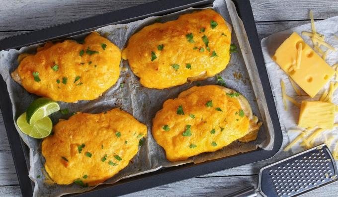 Pechugas De Pollo A La Francesa Con Manzanas