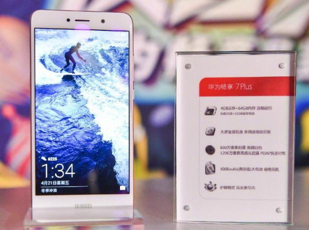 Huawei disfrutar de 7 Plus: la aparición de un smartphone