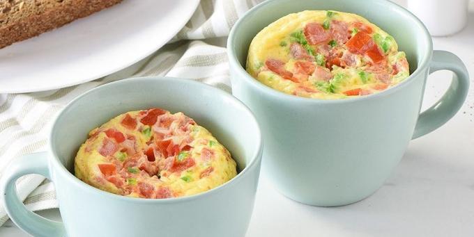 Tortilla con tomates y pimientos