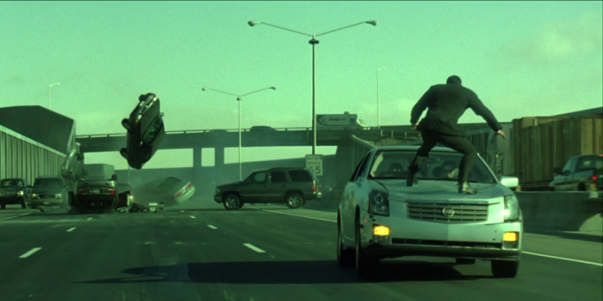 Todos los de la "Matrix" - éxitos de taquilla: a rodar la escena de persecución construyó una autopista de tres carriles separados