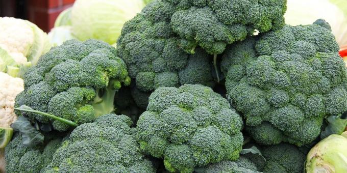 ¿Cómo y cuánto para cocinar el brócoli: Brotes frescos