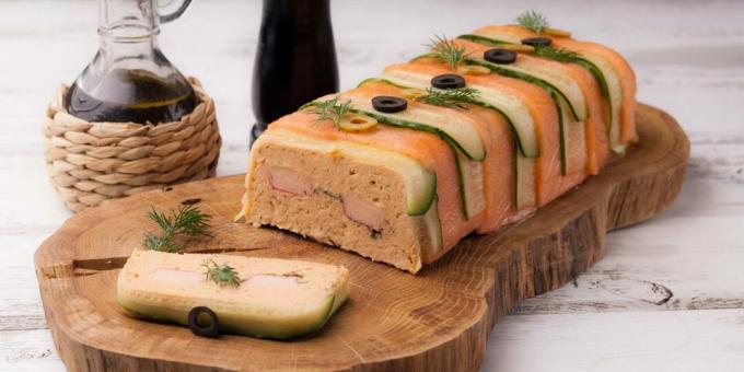 Terrina de pescado rojo con palitos de cangrejo