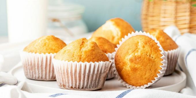 Cómo hacer muffins de cuajada con ralladura de naranja: una receta simple