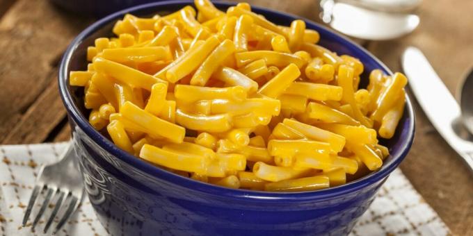 Mac and cheese de Cheetos para los más vagos