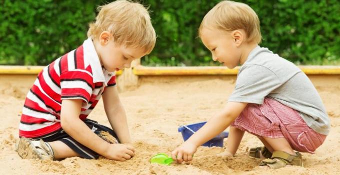 la comunicación con su hijo: terapia de arena
