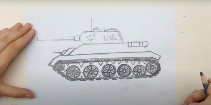 Cómo dibujar un tanque: pintar sobre las ruedas