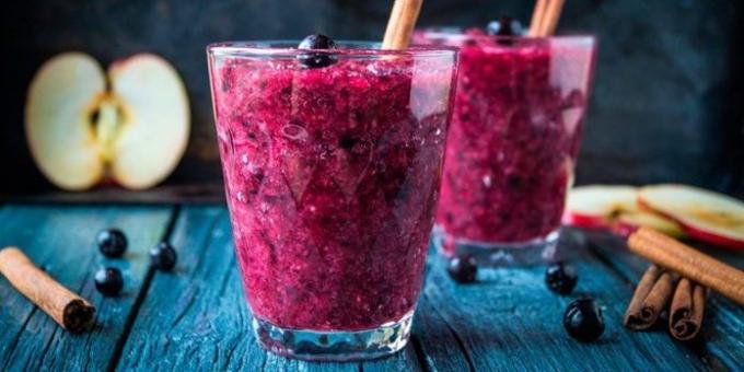 recetas chokeberry: Smoothies con Aronia, plátano y manzanas