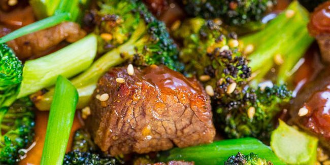 Cómo cocinar carne de res en el horno: carne de res con brócoli en salsa de soja con miel y jengibre