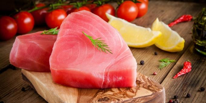 Alimentos que contienen yodo: atún