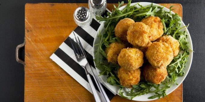 croquetas de pollo con queso