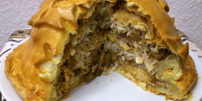 Receta: Kurnik de sin levadura tortitas de masa, arroz, champiñones y queso