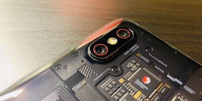 Xiaomi MI 8 Pro: El módulo de la cámara