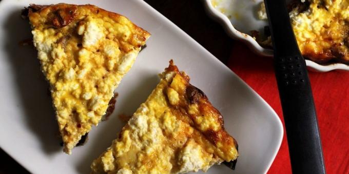 Verduras en el horno: una cazuela de berenjenas con tomates cherry y queso ricotta