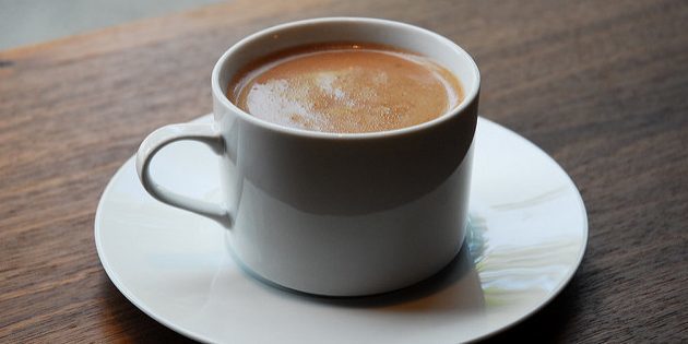 lo que añadir en el café: el polvo de cacao