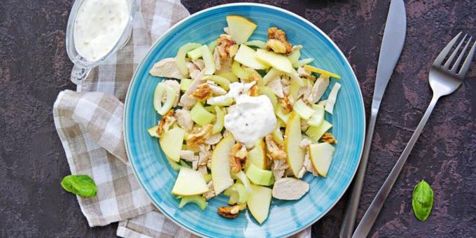 Ensalada con pavo, manzana y apio