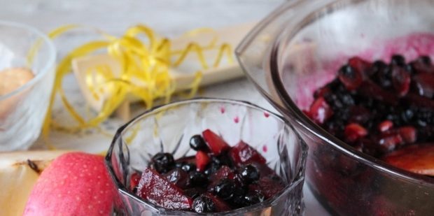 Recetas: Chokeberry atasco y manzanas