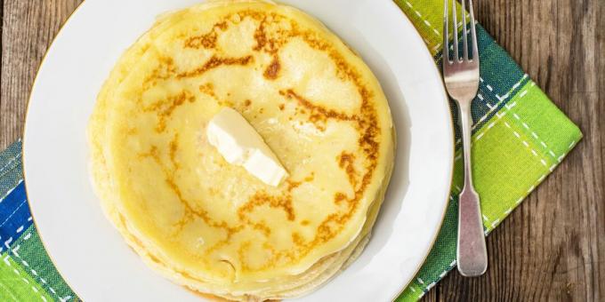 Cómo hacer panqueques con cerveza y leche.