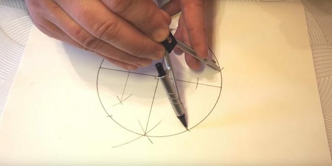 Cómo dibujar una estrella de cinco puntas: haz puntos en la parte inferior